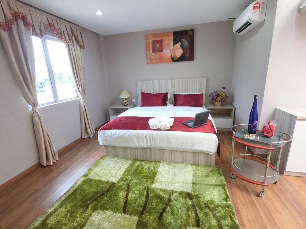 איפוה Royale Hotel Batu Gajah מראה חיצוני תמונה