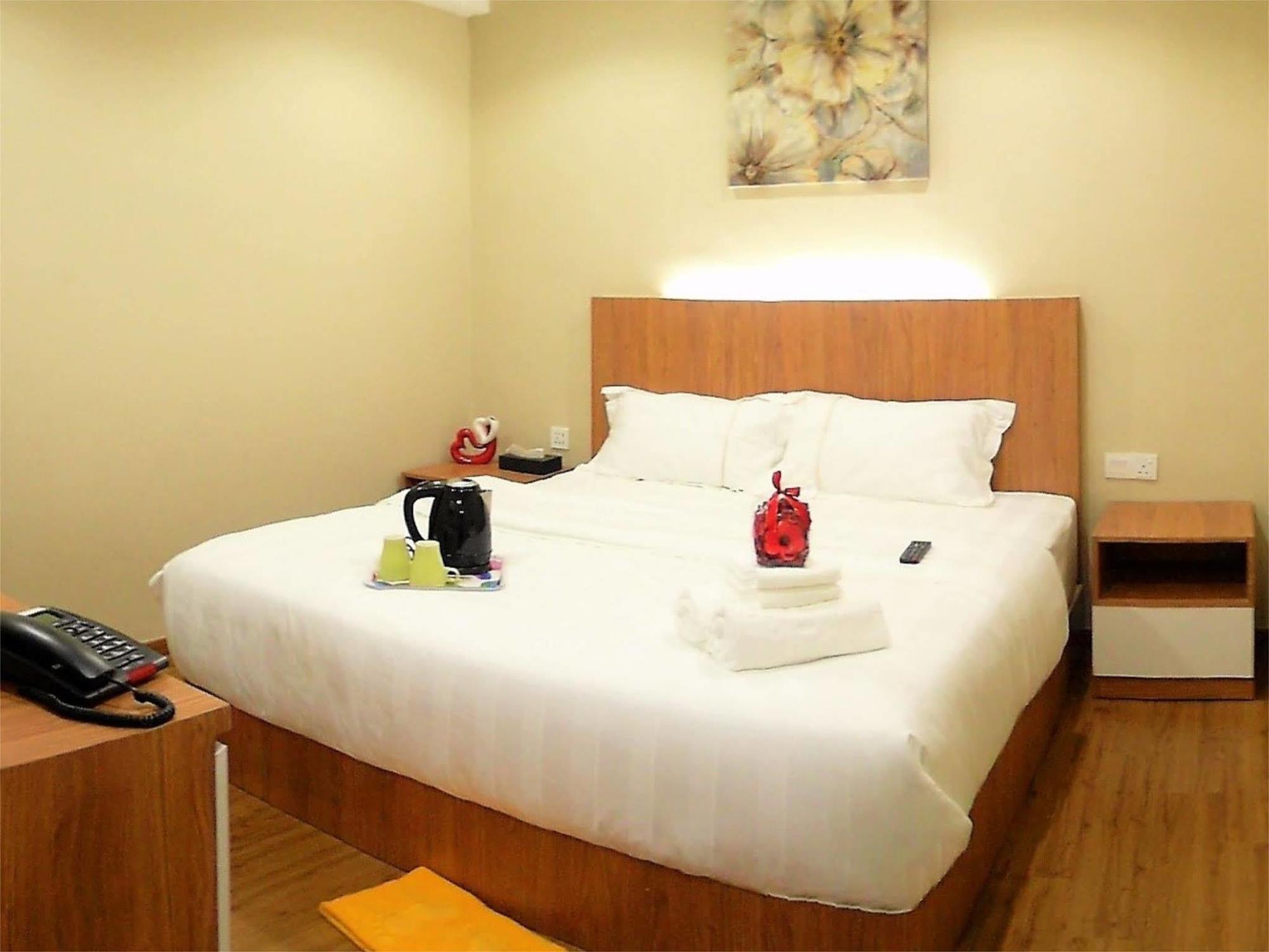 איפוה Royale Hotel Batu Gajah מראה חיצוני תמונה